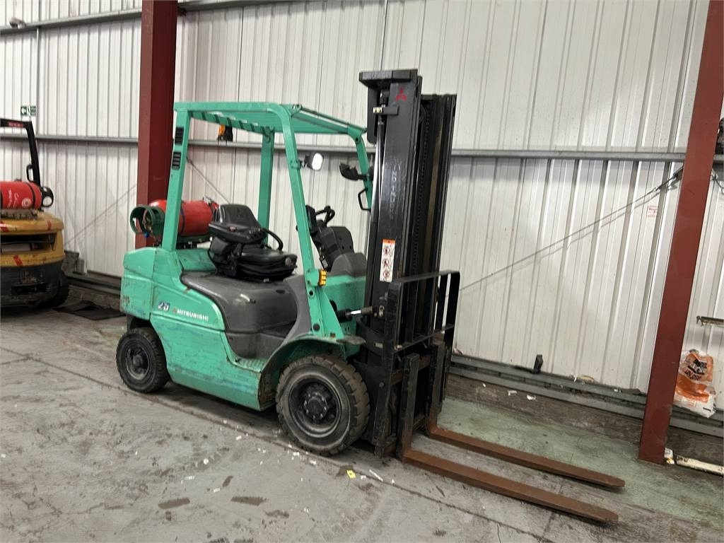 Mitsubishi FG25NT - Gasni viljuškar: slika 4 Mitsubishi FG25NT - Gasni viljuškar: slika 4