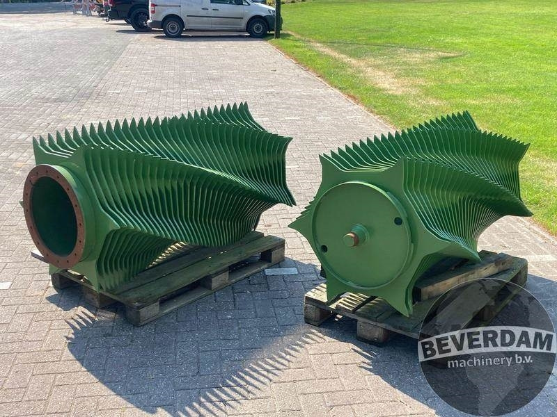 Krone Titan Rotor nieuw! - Oprema za prevrtanje i razlaganje: slika 4 Krone Titan Rotor nieuw! - Oprema za prevrtanje i razlaganje: slika 4