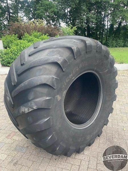 Michelin MEGA BIB 1050/50R32 - Guma za Poljoprivredna mašina: slika 1 Michelin MEGA BIB 1050/50R32 - Guma za Poljoprivredna mašina: slika 1