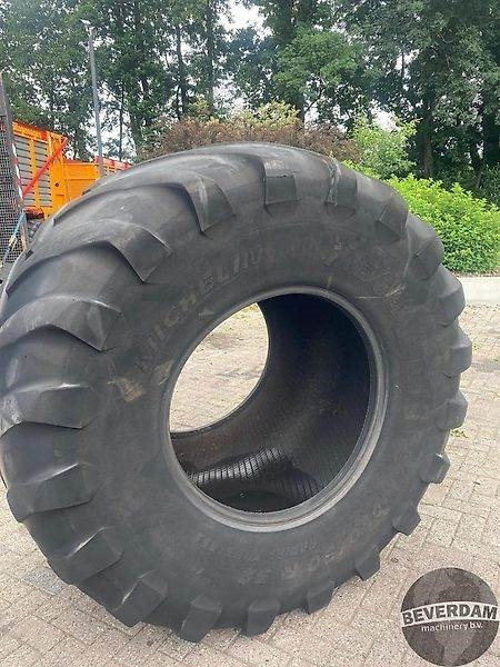 Michelin MEGA BIB 1050/50R32 - Guma za Poljoprivredna mašina: slika 2 Michelin MEGA BIB 1050/50R32 - Guma za Poljoprivredna mašina: slika 2