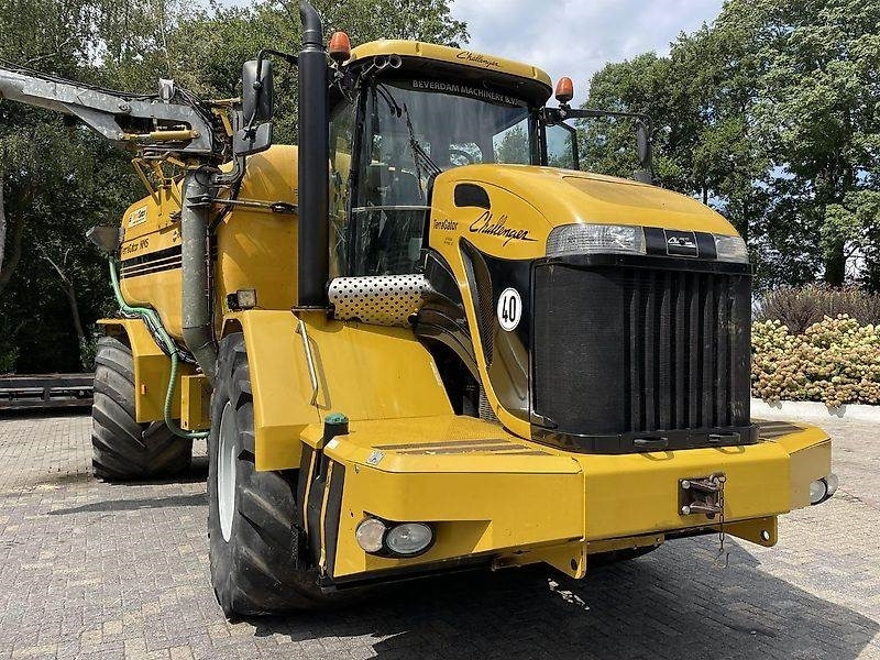 Rasipač veštačkog đubriva TerraGator 2244: slika 6