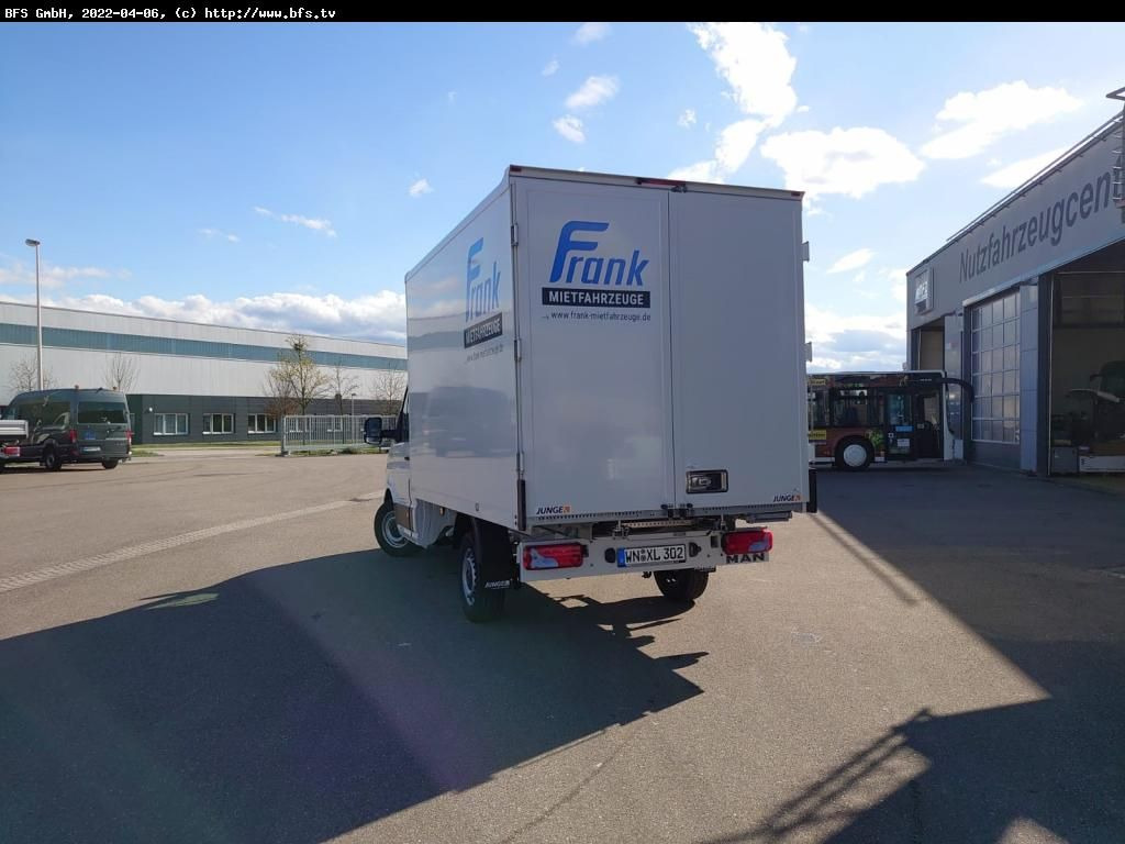 MAN TGE 3.180 4x2 F SB Möbelkoffer - Dostavno vozilo sa zatvorenim sandukom: slika 4 MAN TGE 3.180 4x2 F SB Möbelkoffer - Dostavno vozilo sa zatvorenim sandukom: slika 4