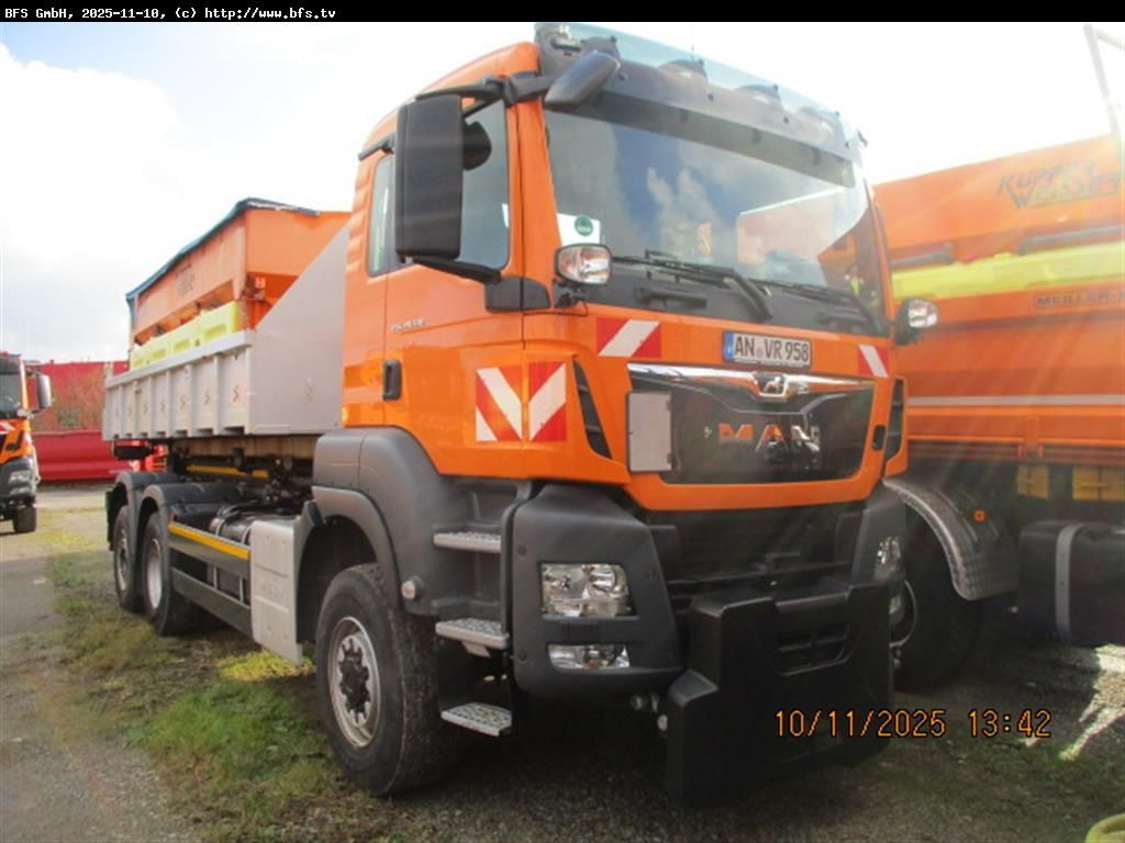 MAN TGS 28.510 6x4-4BL Winterdienst, Meiller - Kamion sa hidrauličnom kukom: slika 1 MAN TGS 28.510 6x4-4BL Winterdienst, Meiller - Kamion sa hidrauličnom kukom: slika 1