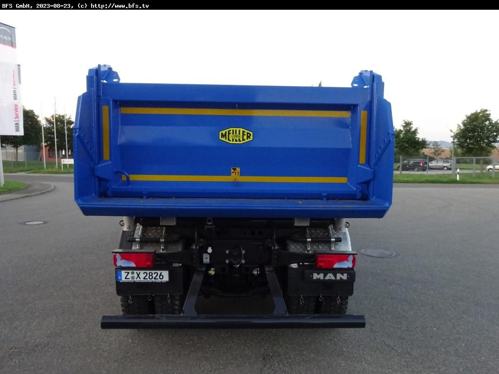 MAN TGS (TG3) 35.520 8x4 BB CH Bordmatik links, 3-Se - Istovarivač: slika 3 MAN TGS (TG3) 35.520 8x4 BB CH Bordmatik links, 3-Se - Istovarivač: slika 3