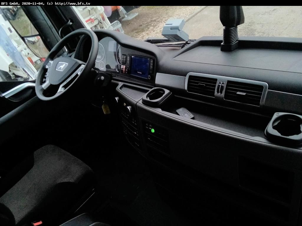 MAN TGX 26.510 6x2-2 LL Multiwechsler - Kamion za prevoz kontejnera/ Kamion sa promenjivim sandukom: slika 4 MAN TGX 26.510 6x2-2 LL Multiwechsler - Kamion za prevoz kontejnera/ Kamion sa promenjivim sandukom: slika 4