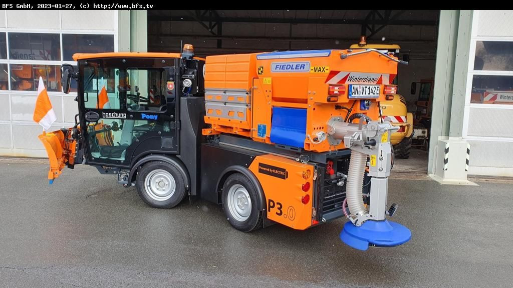 Pony P3.0 Pony P3.0 - Autočistilica: slika 2 Pony P3.0 Pony P3.0 - Autočistilica: slika 2