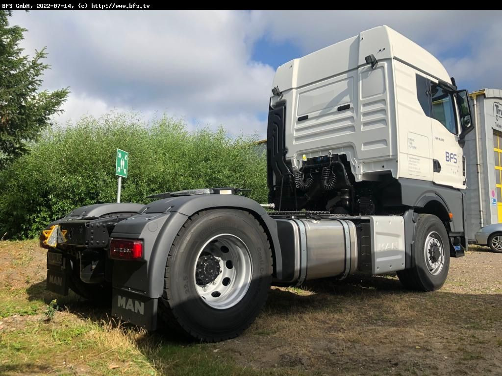 MAN TGX (TG3) 18.510 4x4H BLS Hydraulik, normalhoch - Tegljač: slika 2 MAN TGX (TG3) 18.510 4x4H BLS Hydraulik, normalhoch - Tegljač: slika 2