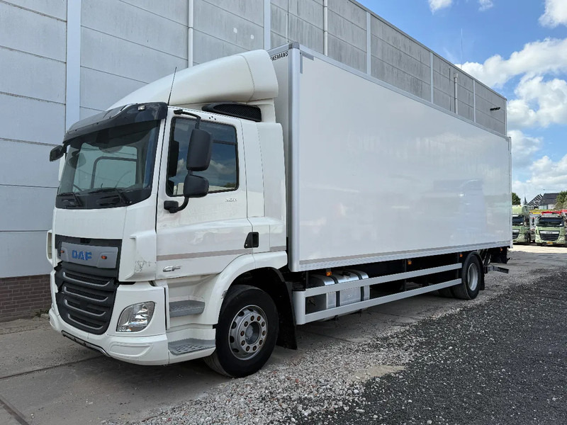DAF CF 320 4X2 - EURO 6 - 19 TON + DHOLLANDIA - Kamion sa zatvorenim sandukom: slika 1 DAF CF 320 4X2 - EURO 6 - 19 TON + DHOLLANDIA - Kamion sa zatvorenim sandukom: slika 1