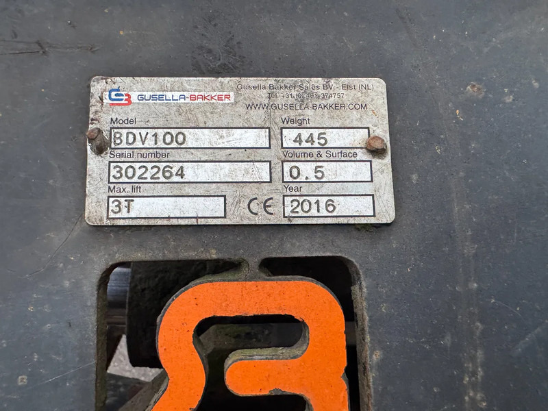 Kamion sa hidrauličnom kukom, Kamion sa dizalicom DAF CF 75.310 6X2 EURO 5 HMF 1244 Z2 + REMOTE + HIAB 17T HOOK: slika 8 Kamion sa hidrauličnom kukom, Kamion sa dizalicom DAF CF 75.310 6X2 EURO 5 HMF 1244 Z2 + REMOTE + HIAB 17T HOOK: slika 8