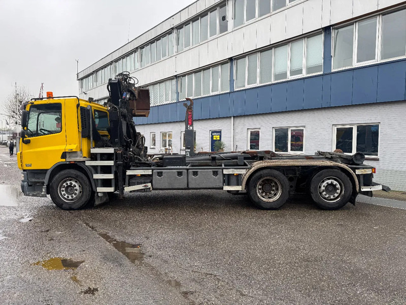 Kamion sa hidrauličnom kukom, Kamion sa dizalicom DAF CF 75.310 6X2 EURO 5 HMF 1244 Z2 + REMOTE + HIAB 17T HOOK: slika 16 Kamion sa hidrauličnom kukom, Kamion sa dizalicom DAF CF 75.310 6X2 EURO 5 HMF 1244 Z2 + REMOTE + HIAB 17T HOOK: slika 16