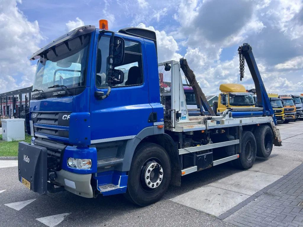 DAF CF 85.360 6X2 EURO 5 - Kamion za utovaranje kontejnera: slika 1 DAF CF 85.360 6X2 EURO 5 - Kamion za utovaranje kontejnera: slika 1