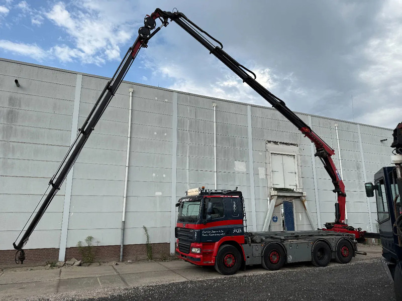 DAF CF 85.460 8X2 + YEAR 2016 HMF CRANE 2620-K4 + FLYJIB + WINCH + REMOTE - Kamion sa dizalicom: slika 4 DAF CF 85.460 8X2 + YEAR 2016 HMF CRANE 2620-K4 + FLYJIB + WINCH + REMOTE - Kamion sa dizalicom: slika 4