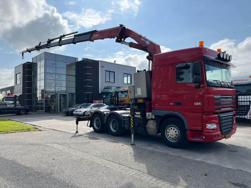 DAF XF 105.460 6X4 EURO 5 + HMF 4220 K6 + REMOTE CONTROL + RETARDER - Kamion sa dizalicom: slika 1 DAF XF 105.460 6X4 EURO 5 + HMF 4220 K6 + REMOTE CONTROL + RETARDER - Kamion sa dizalicom: slika 1