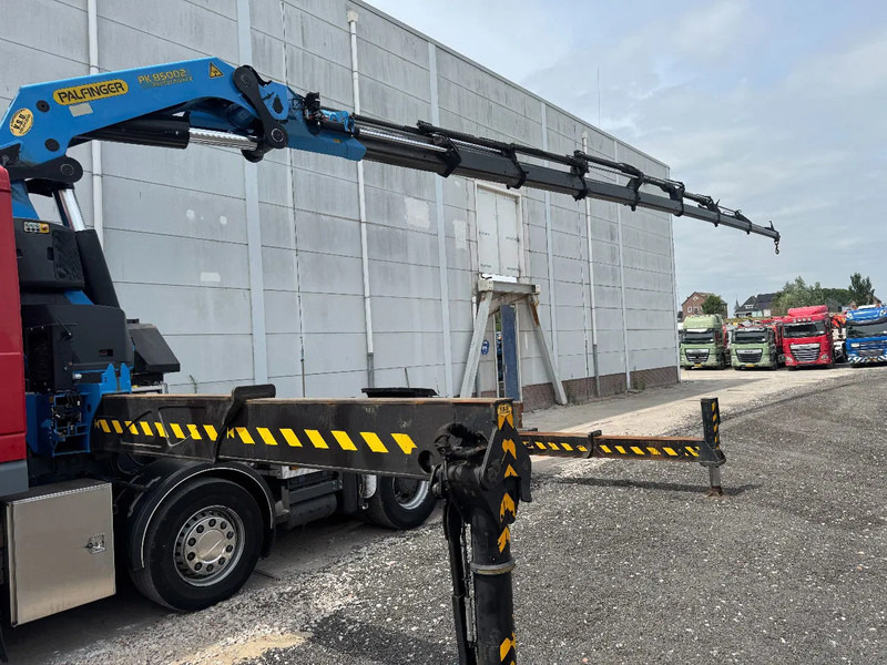 DAF XF 105.460 8X4 PALFINGER PK78002+ REMOTE CONTROL HUB REDUCTION TÜV TILL 03-2026 - Kamion sa dizalicom: slika 4 DAF XF 105.460 8X4 PALFINGER PK78002+ REMOTE CONTROL HUB REDUCTION TÜV TILL 03-2026 - Kamion sa dizalicom: slika 4