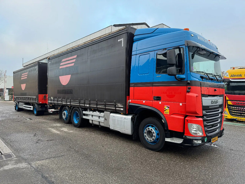 DAF XF 440 6X2 EURO 6 + HERTOGHS HANGER 2X BPW AXLE DHOLLANDIA 3000 KG - Kamion sa ceradom: slika 3 DAF XF 440 6X2 EURO 6 + HERTOGHS HANGER 2X BPW AXLE DHOLLANDIA 3000 KG - Kamion sa ceradom: slika 3