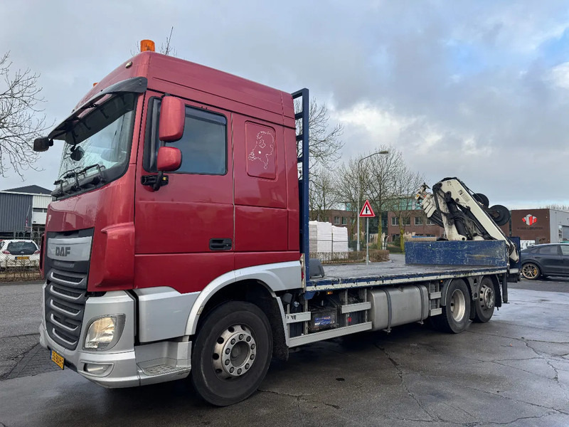 DAF XF 510 6X2 EURO 6 + HIAB 166 HI PRO + REMOTE CONTROL - Kamion sa tovarnim sandukom, Kamion sa dizalicom: slika 1 DAF XF 510 6X2 EURO 6 + HIAB 166 HI PRO + REMOTE CONTROL - Kamion sa tovarnim sandukom, Kamion sa dizalicom: slika 1