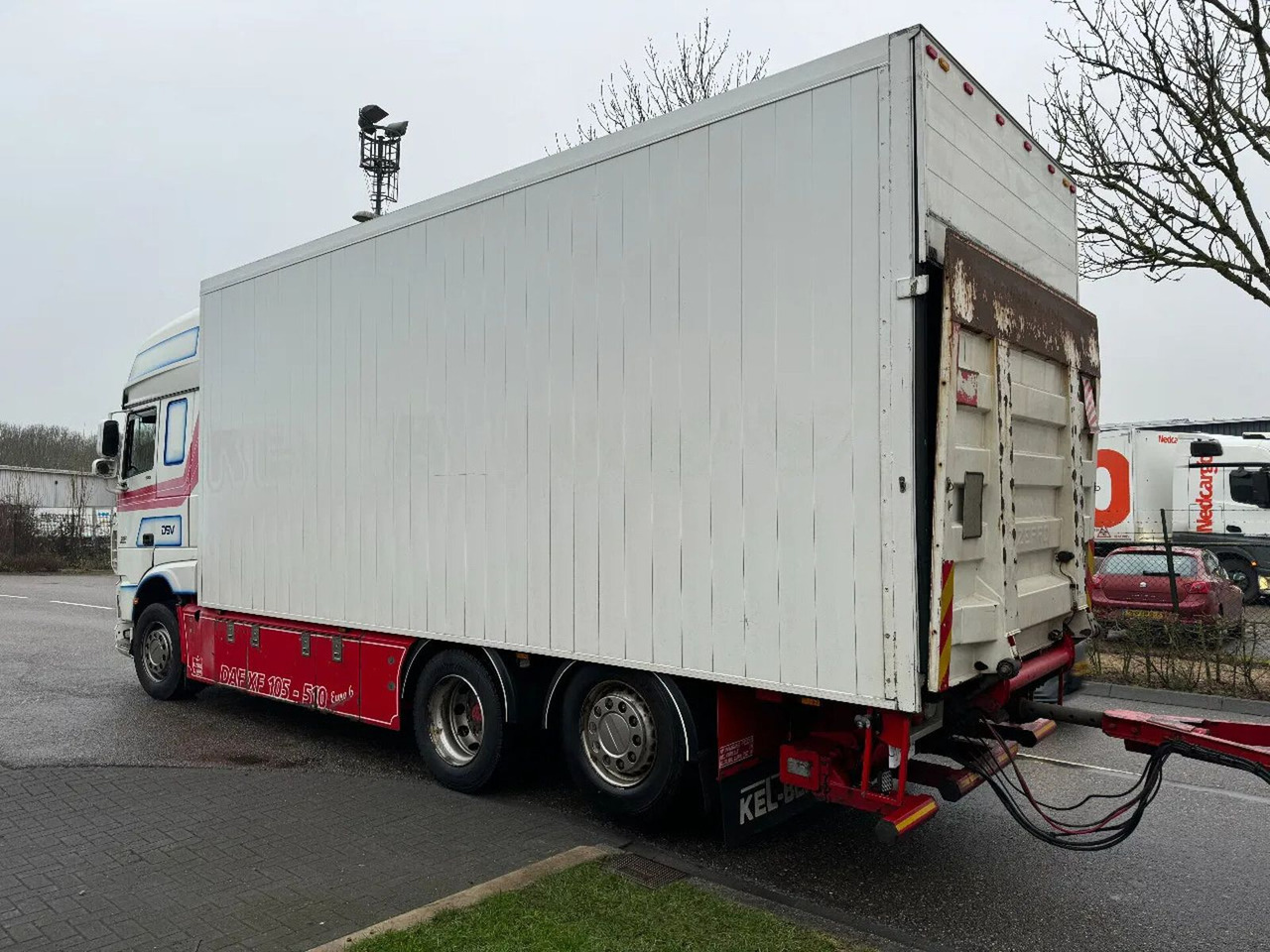 Kamion sa zatvorenim sandukom novi DAF XF 510 6X2 - EURO 6 + RETARDER + ZEPRO LIFT + RE: slika 6