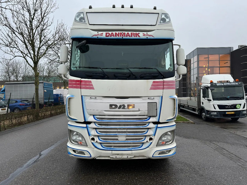 DAF XF 510 6X2 + KELBERG HANGER EURO 6 ZEPRO + REMOTE RETARDER - Kamion sa zatvorenim sandukom: slika 2 DAF XF 510 6X2 + KELBERG HANGER EURO 6 ZEPRO + REMOTE RETARDER - Kamion sa zatvorenim sandukom: slika 2