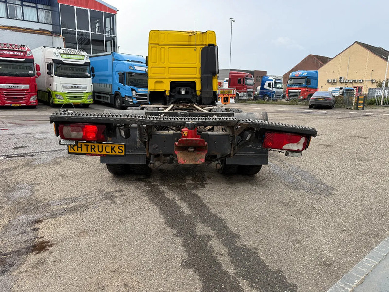 DAF XF 510 6X4 EURO 6 + RETARDER - Kamion sa golom šasijom i zatvorenom kabinom: slika 5 DAF XF 510 6X4 EURO 6 + RETARDER - Kamion sa golom šasijom i zatvorenom kabinom: slika 5