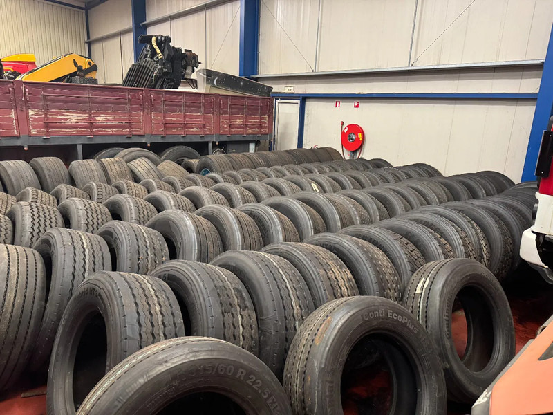 Diversen COVERBANDEN *315/60R22.5 / 385/55R22.5 / 385/65R22.5 TYRES - Guma za Kamion: slika 2 Diversen COVERBANDEN *315/60R22.5 / 385/55R22.5 / 385/65R22.5 TYRES - Guma za Kamion: slika 2