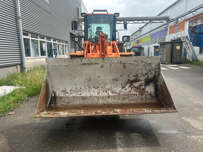 Doosan DL 200 4X4, CE, 6117 HOURS - Utovarivač: slika 2 Doosan DL 200 4X4, CE, 6117 HOURS - Utovarivač: slika 2