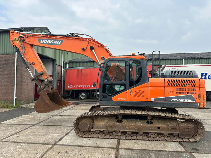 Doosan DX235LC 5 - ONLY 4226 HOURS - - Bager guseničar: slika 1 Doosan DX235LC 5 - ONLY 4226 HOURS - - Bager guseničar: slika 1