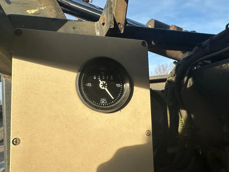 Plato poluprikolica Floor HIAB Roller 165-F3 Rotator: slika 17