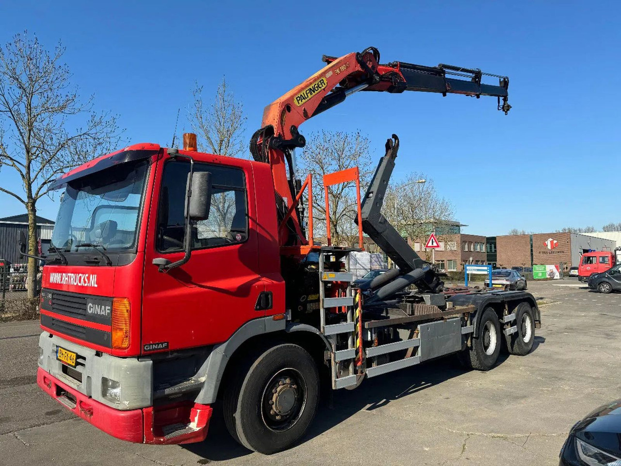 Ginaf M 3232 S 6X2 - EURO 2 + PALFINGER PK19000 + REMO - Kamion sa dizalicom: slika 2 Ginaf M 3232 S 6X2 - EURO 2 + PALFINGER PK19000 + REMO - Kamion sa dizalicom: slika 2