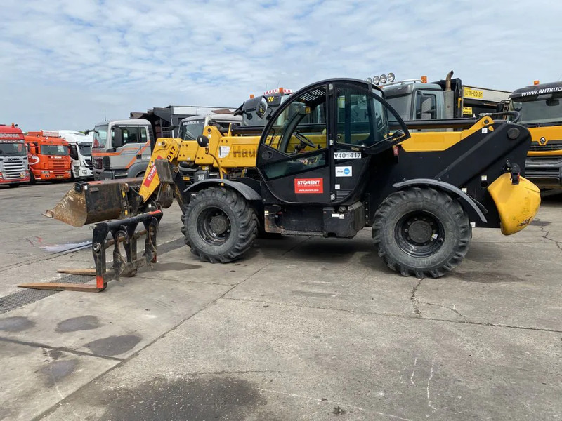 Haulotte HTL 4017 - 4X4X4 - 5.617 HOURS - 17 METER - 4.000 KG - Teleskopski upravljač: slika 3 Haulotte HTL 4017 - 4X4X4 - 5.617 HOURS - 17 METER - 4.000 KG - Teleskopski upravljač: slika 3