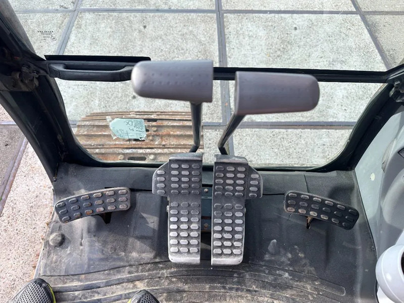 Hitachi ZX350LC-5B CE - Bager guseničar: slika 5 Hitachi ZX350LC-5B CE - Bager guseničar: slika 5