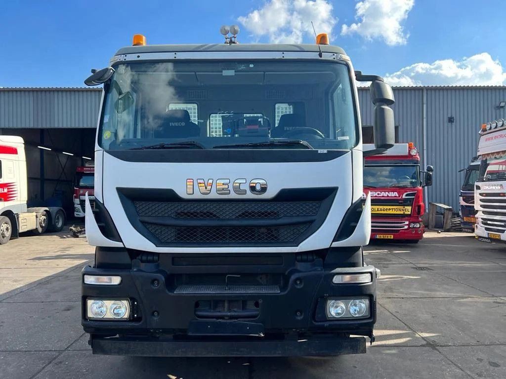 Iveco Stralis 310 PALFINGER PK14002 - MOTOR DEFECT - Kamion sa dizalicom, Kamion sa tovarnim sandukom: slika 2 Iveco Stralis 310 PALFINGER PK14002 - MOTOR DEFECT - Kamion sa dizalicom, Kamion sa tovarnim sandukom: slika 2