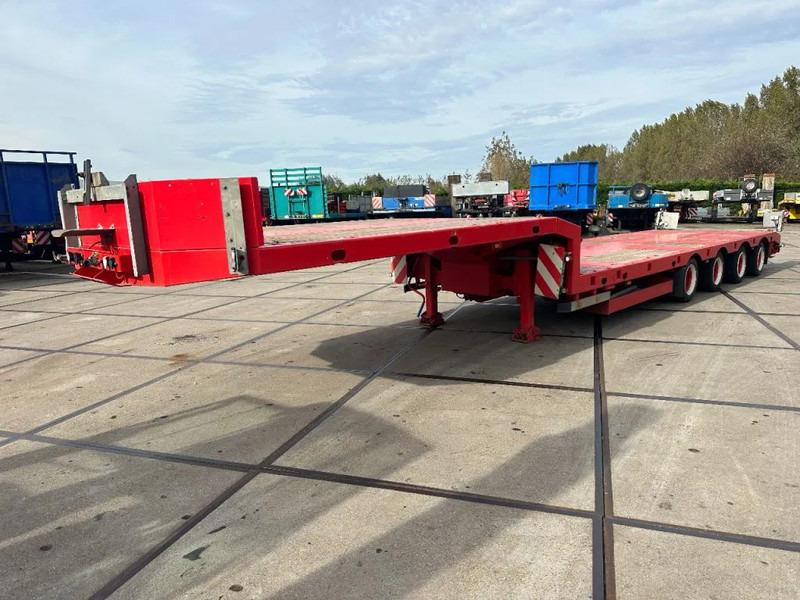 KEL-BERG 4 AXLE, EXTANDABLE, 2 AXEL STEERING - Niska poluprikolica za prevoz: slika 2 KEL-BERG 4 AXLE, EXTANDABLE, 2 AXEL STEERING - Niska poluprikolica za prevoz: slika 2