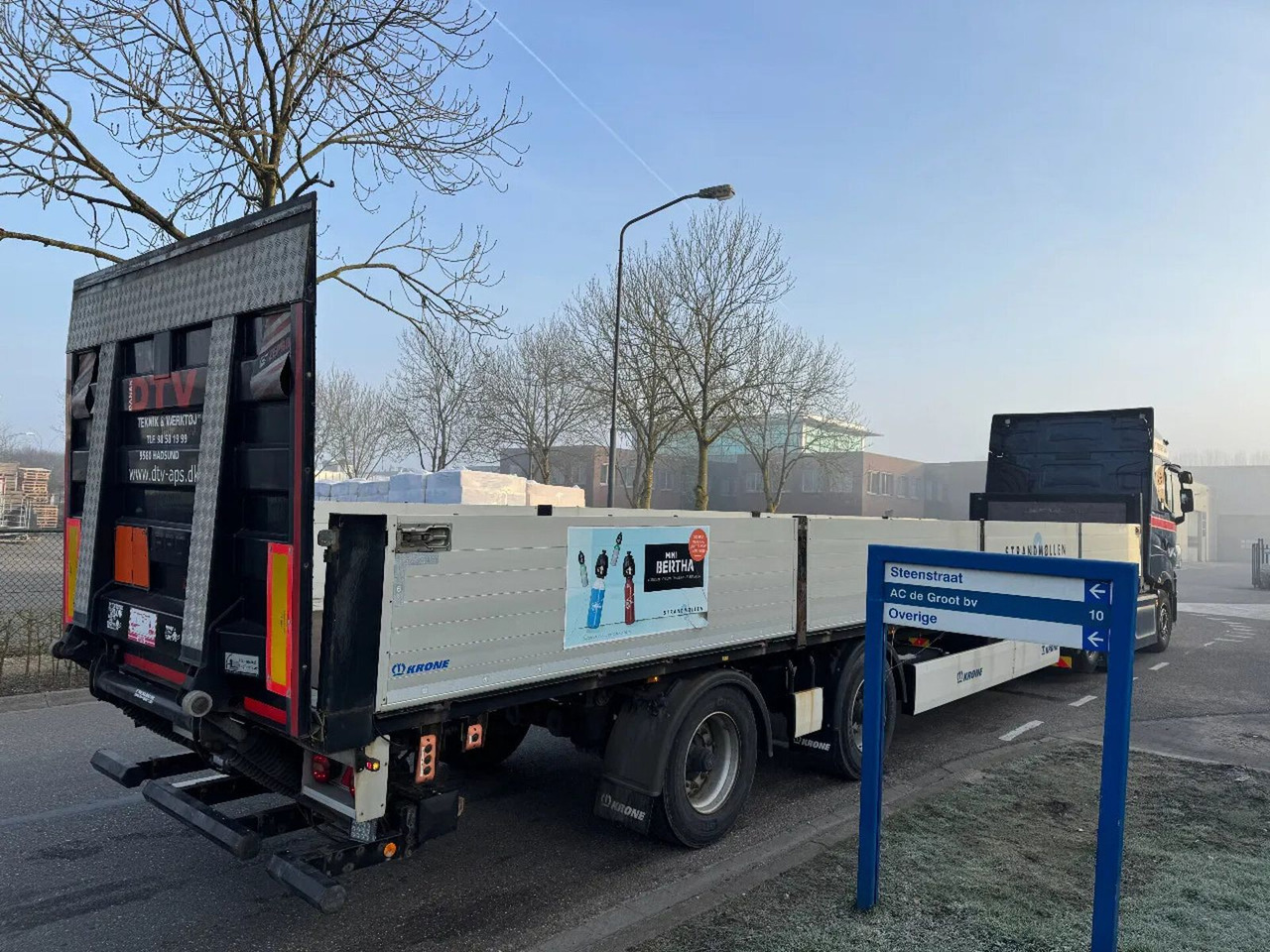 Krone SZ - 2 AXLE BPW + STEERING + ZEPRO Z 2500-150 MA - Plato poluprikolica: slika 2 Krone SZ - 2 AXLE BPW + STEERING + ZEPRO Z 2500-150 MA - Plato poluprikolica: slika 2