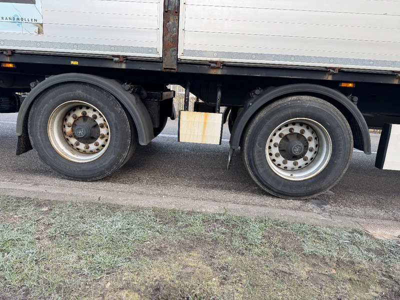 Krone SZ - 2 AXLE BPW + STEERING + ZEPRO Z 2500-150 MA LIFT - Plato poluprikolica: slika 5 Krone SZ - 2 AXLE BPW + STEERING + ZEPRO Z 2500-150 MA LIFT - Plato poluprikolica: slika 5