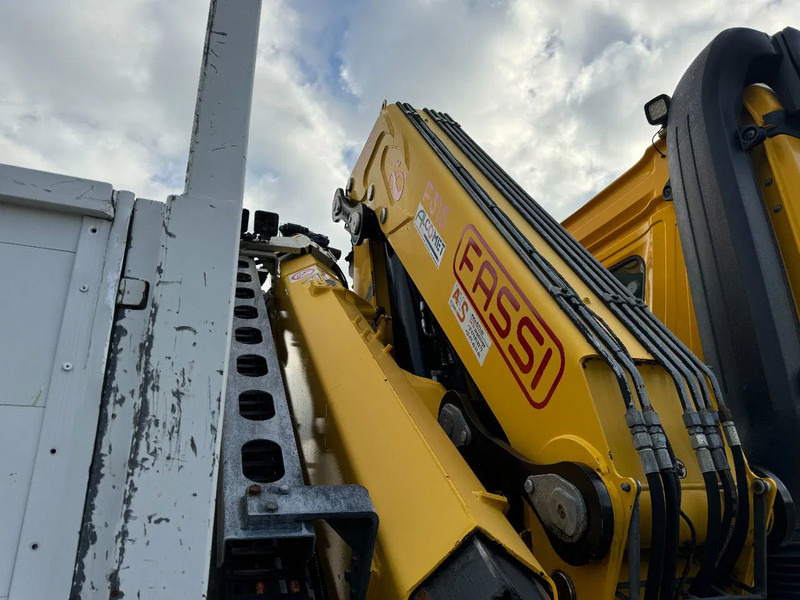 Mercedes-Benz Arocs 4448 8X4 + EURO 6 + FASSI F315 + REMOTE + KIPPER + STEERING AXLE - Kamion sa dizalicom: slika 5 Mercedes-Benz Arocs 4448 8X4 + EURO 6 + FASSI F315 + REMOTE + KIPPER + STEERING AXLE - Kamion sa dizalicom: slika 5