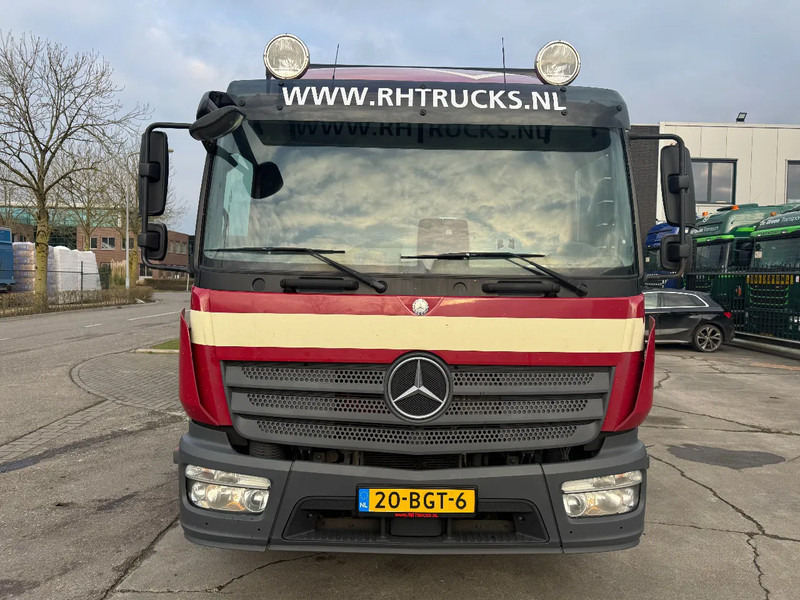 Mercedes-Benz Atego 1016 4X2 - EURO 6 + DHOLLANDIA LIFT - Kamion sa zatvorenim sandukom: slika 2 Mercedes-Benz Atego 1016 4X2 - EURO 6 + DHOLLANDIA LIFT - Kamion sa zatvorenim sandukom: slika 2
