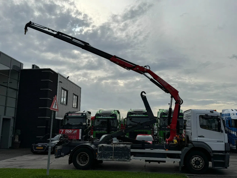 Mercedes-Benz LS 1923 ATEGO + 2011 FASSI F110 + 2011 VDS HOOKLIFT - Kamion sa hidrauličnom kukom, Kamion sa dizalicom: slika 4 Mercedes-Benz LS 1923 ATEGO + 2011 FASSI F110 + 2011 VDS HOOKLIFT - Kamion sa hidrauličnom kukom, Kamion sa dizalicom: slika 4