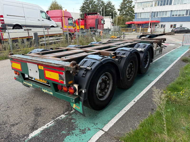 Pacton MULTICHASSIS - 3x EXTENDABLE! - Poluprikolica za prevoz kontejnera/ Poluprikolica sa promenjivim sandukom: slika 4 Pacton MULTICHASSIS - 3x EXTENDABLE! - Poluprikolica za prevoz kontejnera/ Poluprikolica sa promenjivim sandukom: slika 4