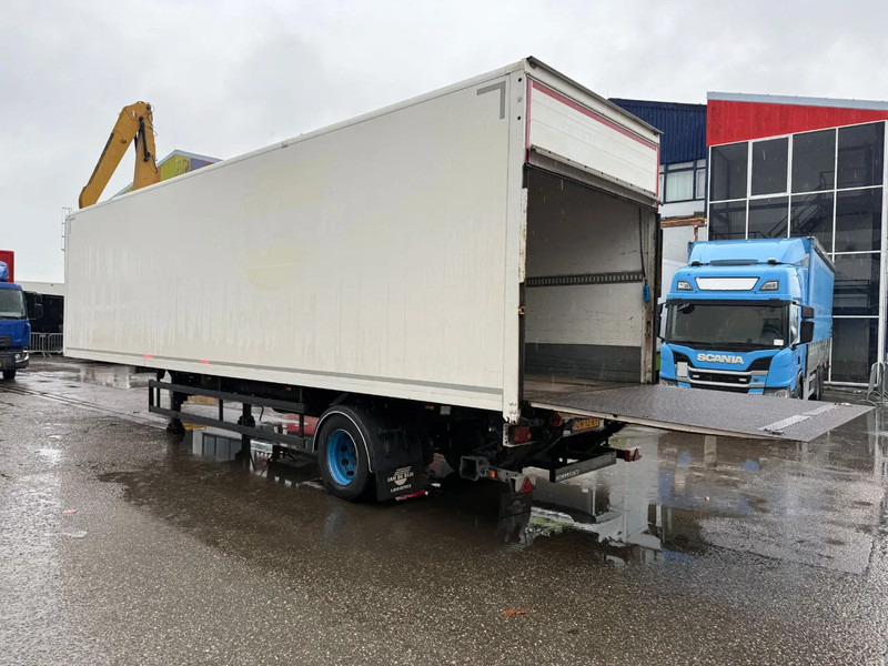 SYSTEM TRAILER STUUR AS, CENTRALE SMERING, DHOLLANDIA KLEP 2500KG - Poluprikolica sa zatvorenim sandukom: slika 4 SYSTEM TRAILER STUUR AS, CENTRALE SMERING, DHOLLANDIA KLEP 2500KG - Poluprikolica sa zatvorenim sandukom: slika 4