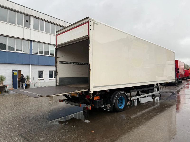 SYSTEM TRAILER STUUR AS, CENTRALE SMERING, DHOLLANDIA KLEP 2500KG - Poluprikolica sa zatvorenim sandukom: slika 5 SYSTEM TRAILER STUUR AS, CENTRALE SMERING, DHOLLANDIA KLEP 2500KG - Poluprikolica sa zatvorenim sandukom: slika 5