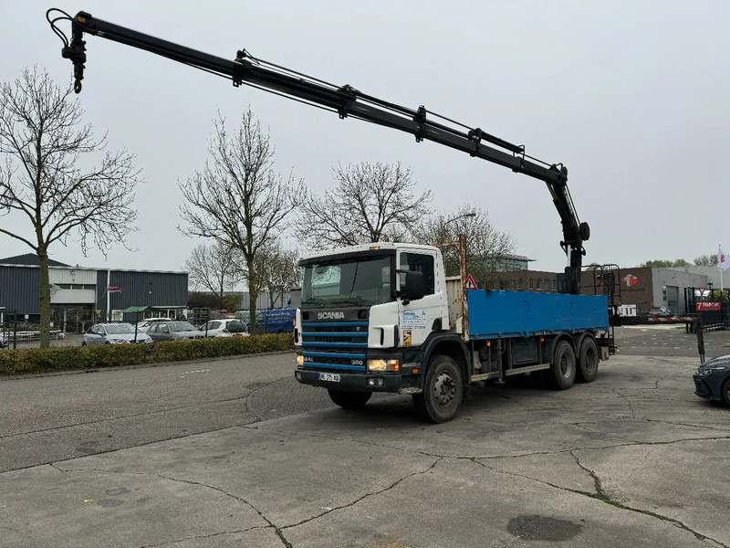 Scania P124-360 6X4 EURO 2 HIAB 200 C-5 ALL 2000 - Kamion sa dizalicom: slika 2 Scania P124-360 6X4 EURO 2 HIAB 200 C-5 ALL 2000 - Kamion sa dizalicom: slika 2