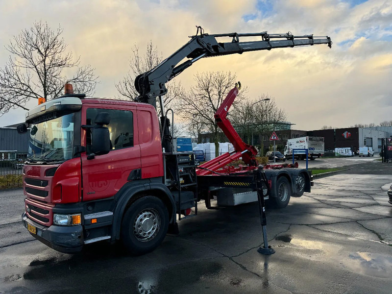 Scania P320 6X2 - EURO 6 + HIAB XS 144 HIPRO + REMOTE + HIAB HOOK + RETARDER - Kamion sa dizalicom: slika 2 Scania P320 6X2 - EURO 6 + HIAB XS 144 HIPRO + REMOTE + HIAB HOOK + RETARDER - Kamion sa dizalicom: slika 2