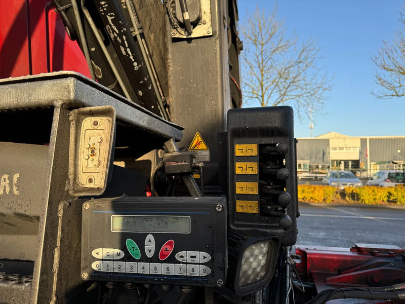 Kamion sa hidrauličnom kukom, Kamion sa dizalicom Scania P320 6X2 - EURO 6 + HIAB XS 144 HIPRO + REMOTE + HIAB HOOK + RETARDER: slika 18