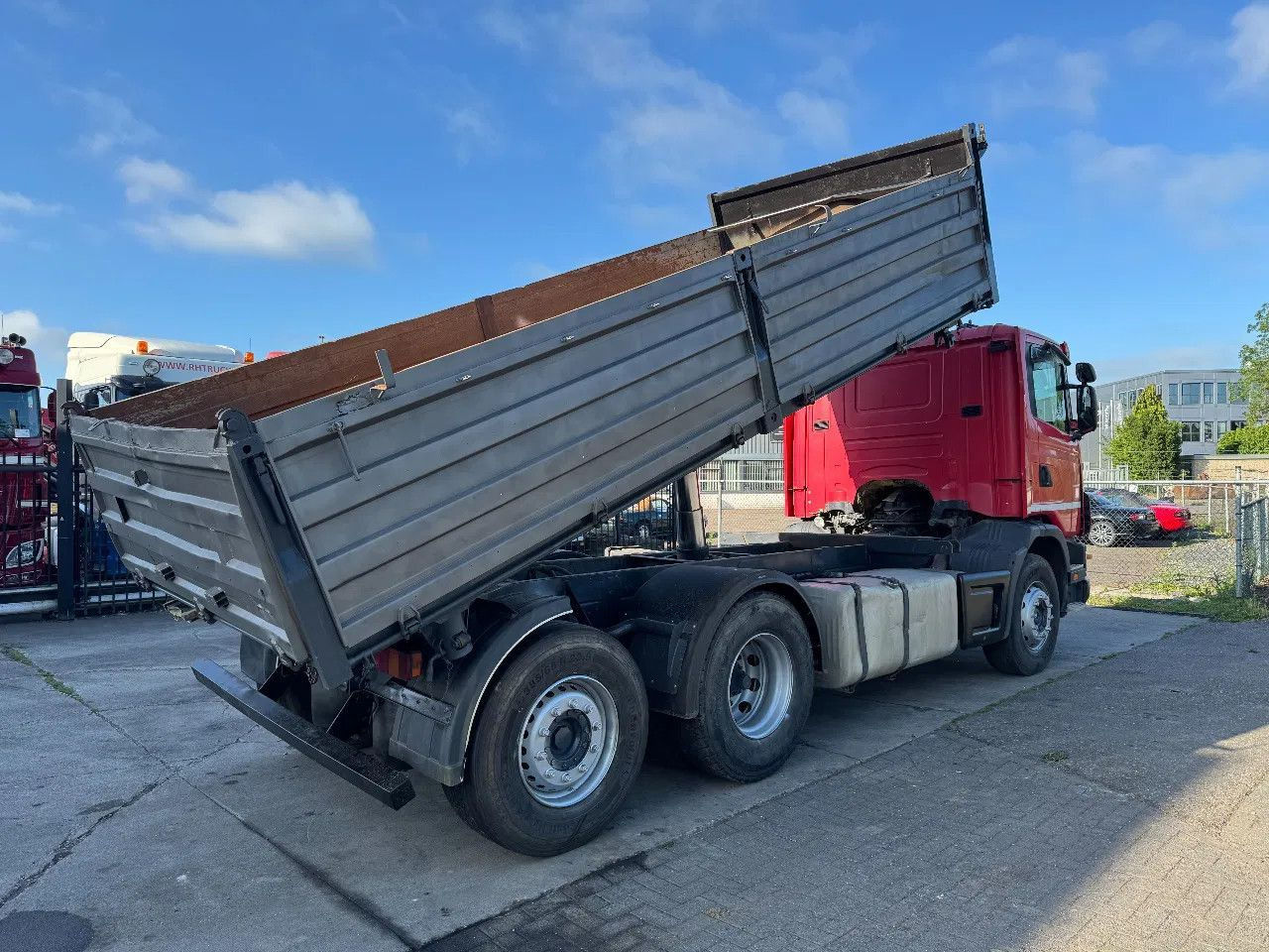 Scania R124-470 6X2 KIPPER EURO 3 - Istovarivač: slika 5 Scania R124-470 6X2 KIPPER EURO 3 - Istovarivač: slika 5