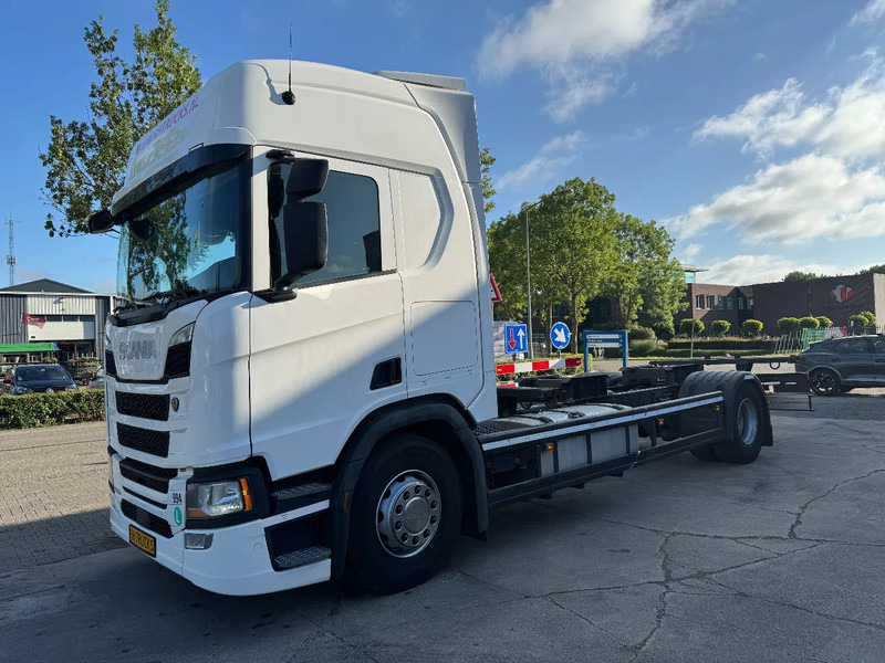 Scania R410 EURO 6 NGS BDF CHASSIS - Kamion za prevoz kontejnera/ Kamion sa promenjivim sandukom: slika 1 Scania R410 EURO 6 NGS BDF CHASSIS - Kamion za prevoz kontejnera/ Kamion sa promenjivim sandukom: slika 1