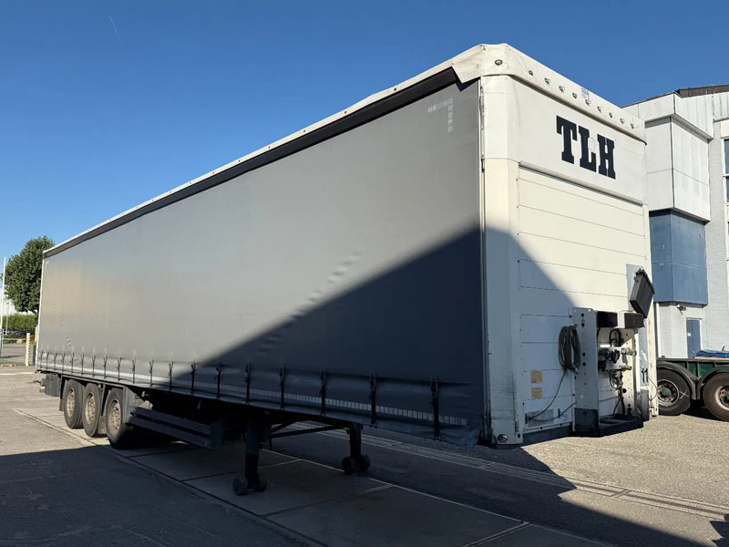 Schmitz Cargobull 3 AXLE + COIL - DISC BRAKES + SLIDING ROOF - Poluprikolica sa ceradom: slika 2 Schmitz Cargobull 3 AXLE + COIL - DISC BRAKES + SLIDING ROOF - Poluprikolica sa ceradom: slika 2