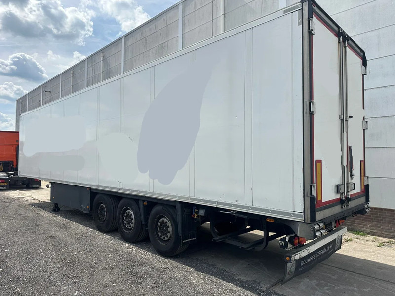 Schmitz Cargobull SCB*S3B THERMO KING SLX300E 3 AXLE - Poluprikolica hladnjače: slika 3 Schmitz Cargobull SCB*S3B THERMO KING SLX300E 3 AXLE - Poluprikolica hladnjače: slika 3