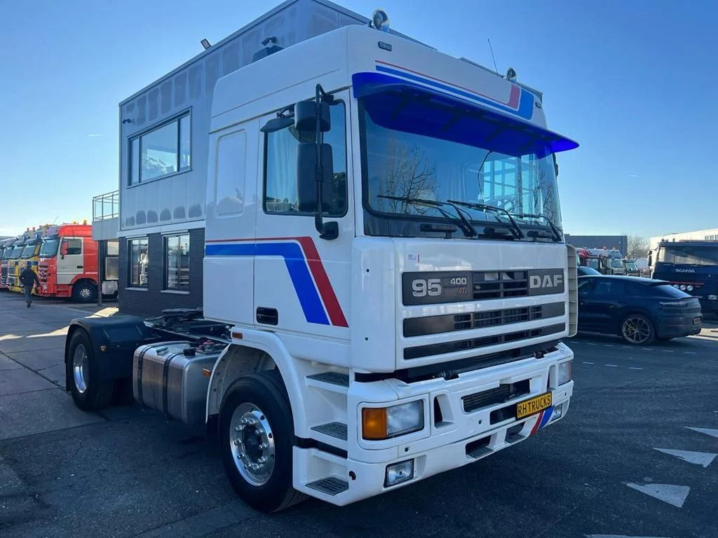 DAF 95.400 4X2 RESTORED/RESTAURIERT/GERESTAUREERD - Tegljač: slika 1 DAF 95.400 4X2 RESTORED/RESTAURIERT/GERESTAUREERD - Tegljač: slika 1