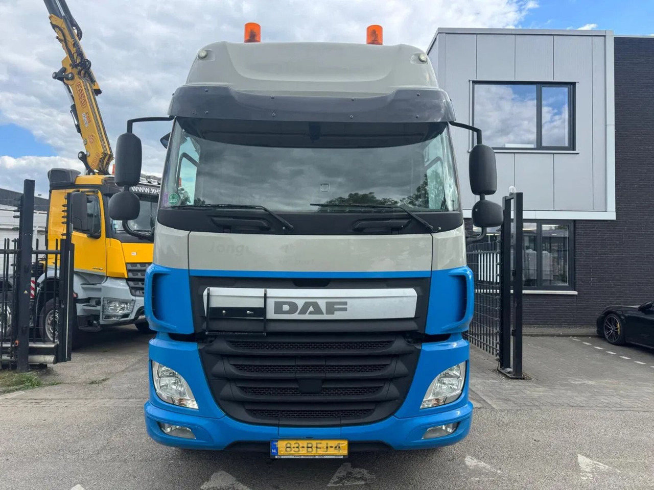 DAF CF 440 4X2 - EURO 6 + TÜV 12-2025 - Tegljač: slika 2 DAF CF 440 4X2 - EURO 6 + TÜV 12-2025 - Tegljač: slika 2