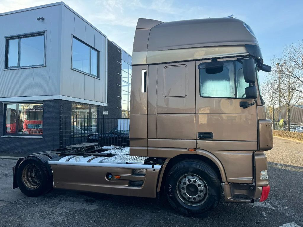 DAF XF 105.410 4X2 - EURO 5 + MANUAL GEAR - Tegljač: slika 4 DAF XF 105.410 4X2 - EURO 5 + MANUAL GEAR - Tegljač: slika 4